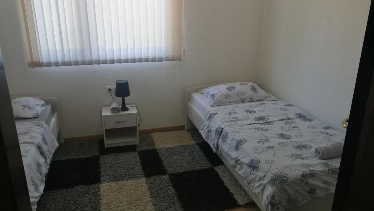 Apartment Neo Bihać Szoba fotó